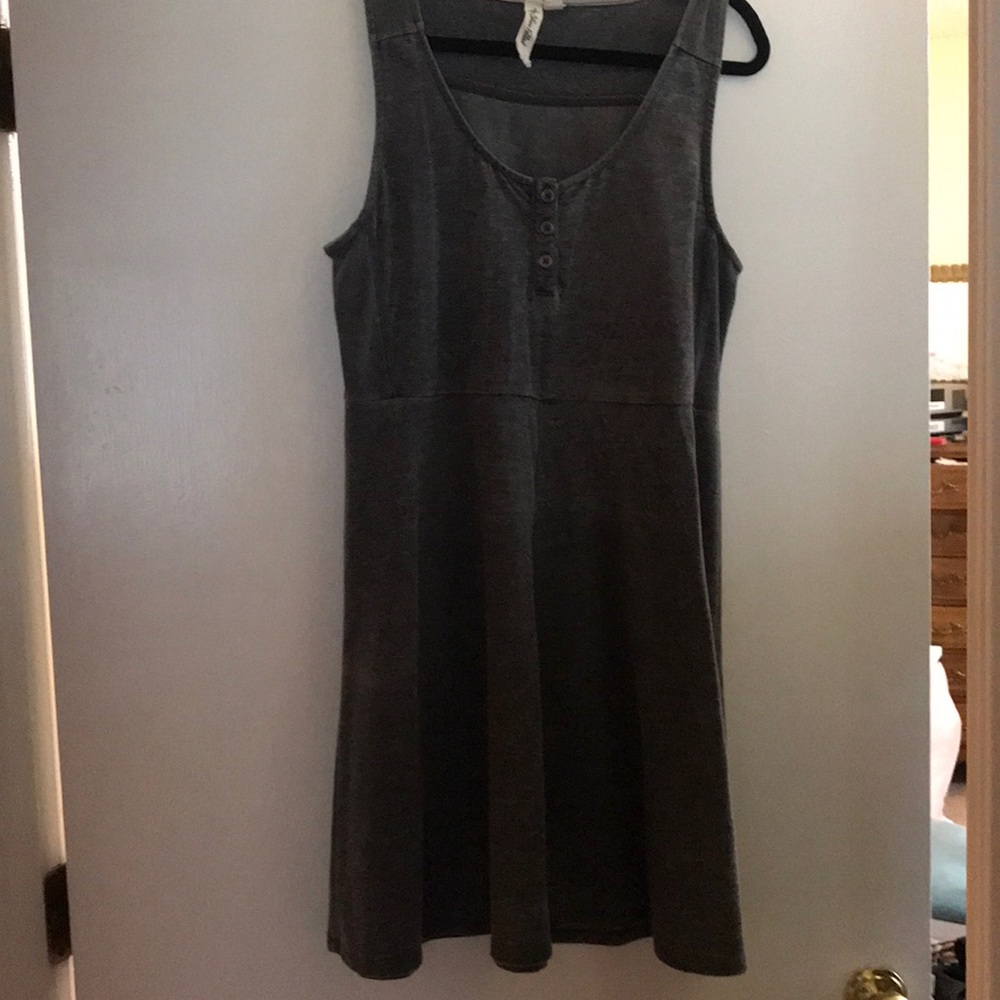 Comfy and flowy grey dress
